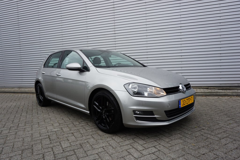 Volkswagen Golf 1.4 tsi act highline airco / navi / cruise / elektr. ramen 