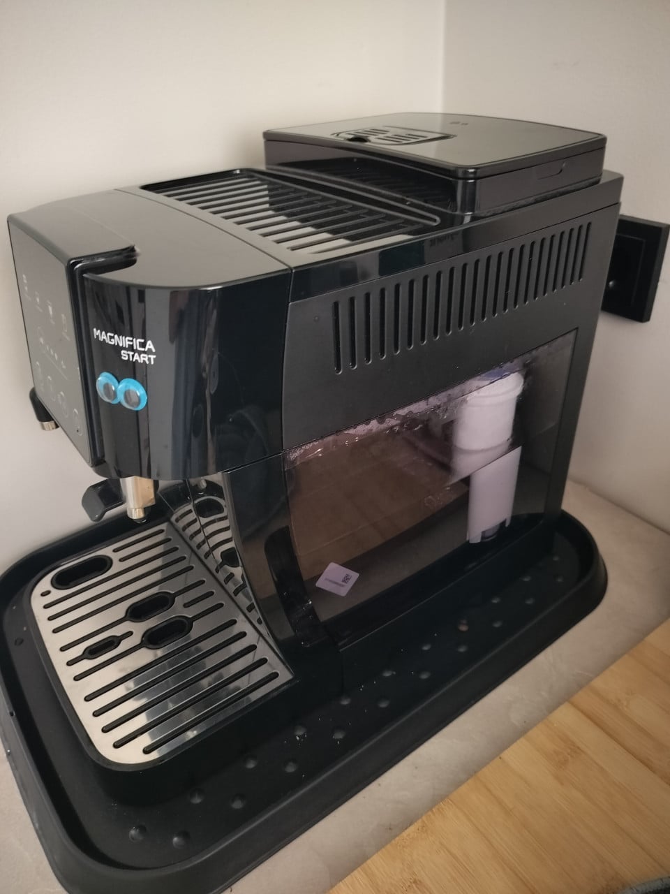 DeLonghi Magnifica Start