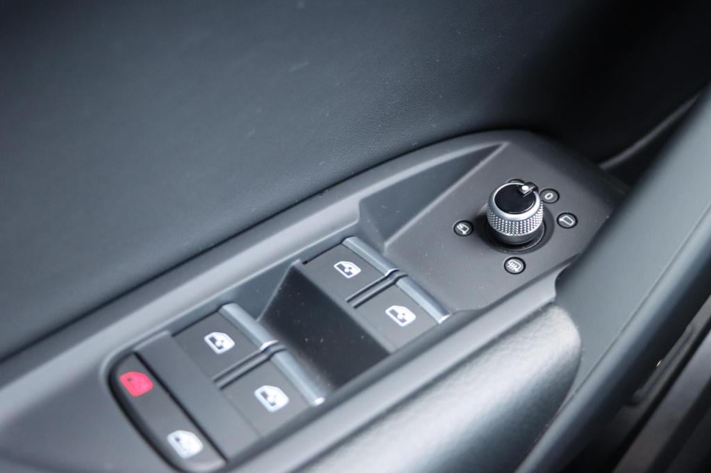 Audi Q5 sportback 55 tfsi e quattro s edition competition 367pk l led matri