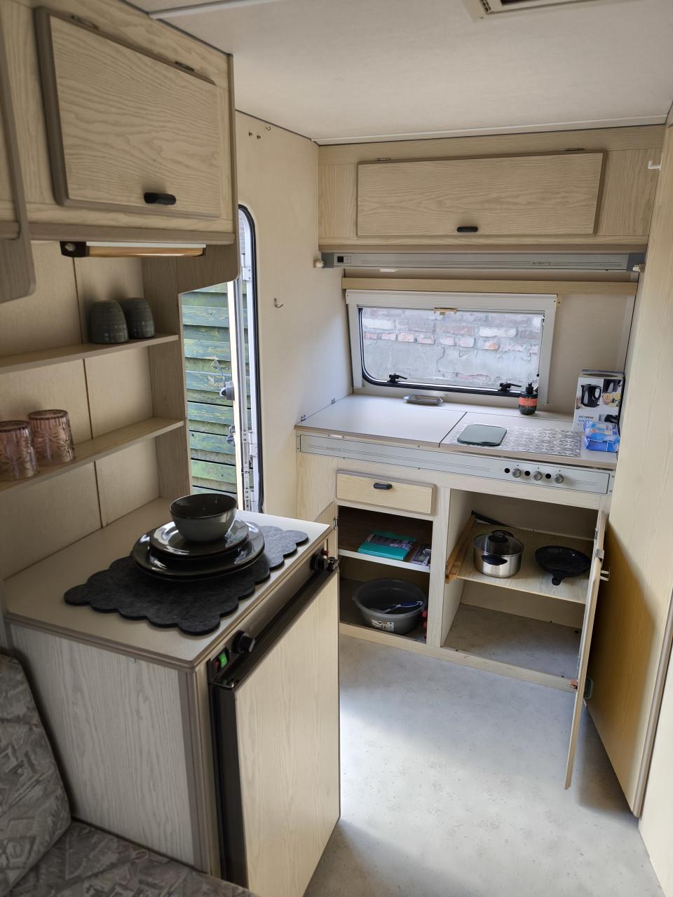 AVENTO ROYAL 395 TL LUXE met kenteken