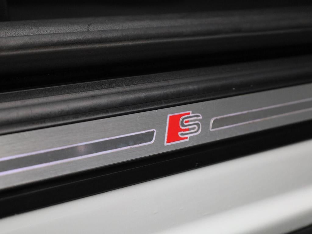 Audi Q5 55 tfsi e quattro competition | s- line | panoramadak | bang & oluf