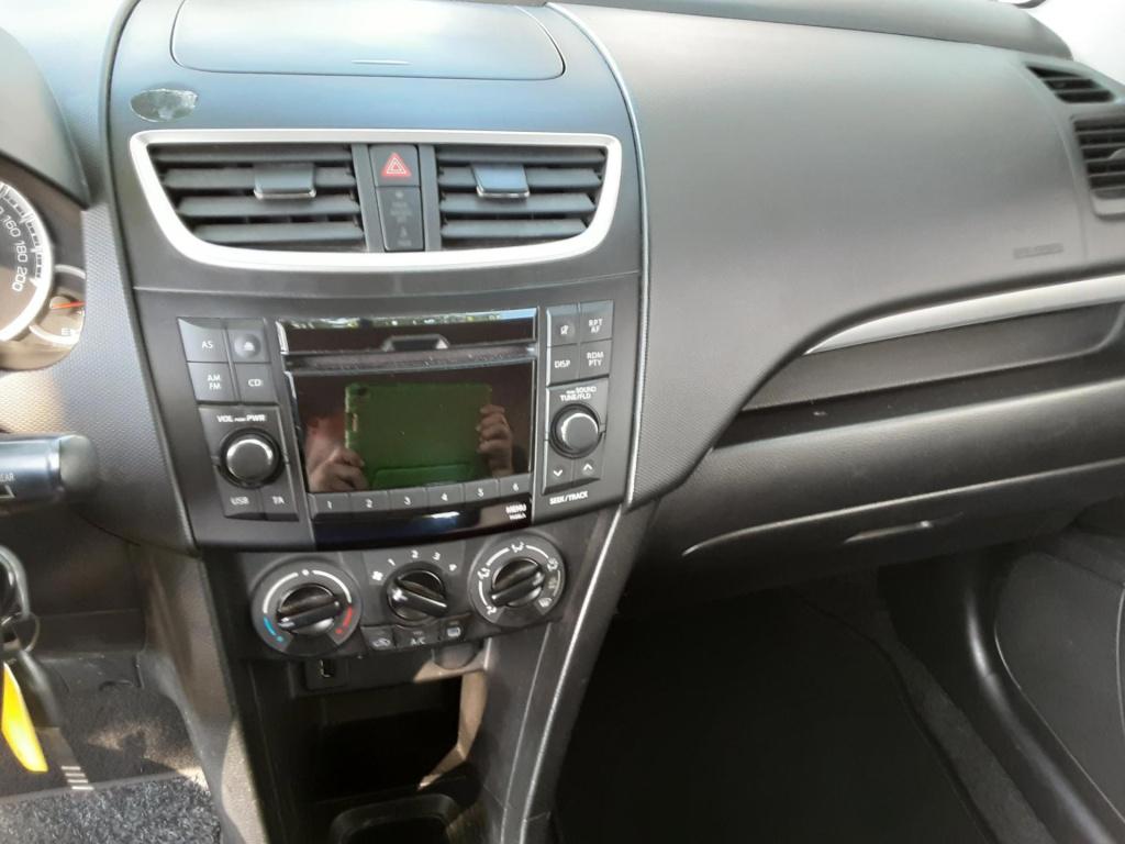 Suzuki Swift 1.2 base easss