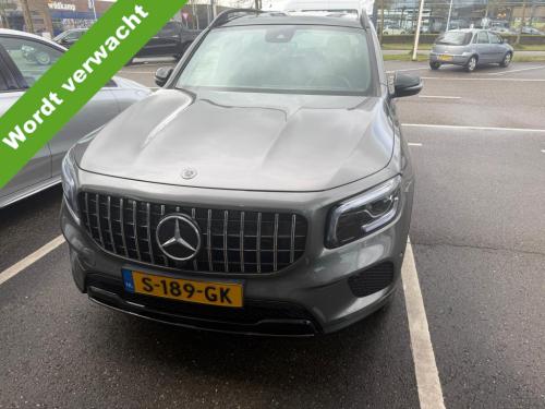 Mercedes-Benz Glb 200 premium i panorama dak i widescreen i stoelverwarming