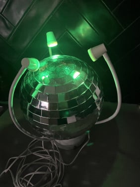 Discobol lamp