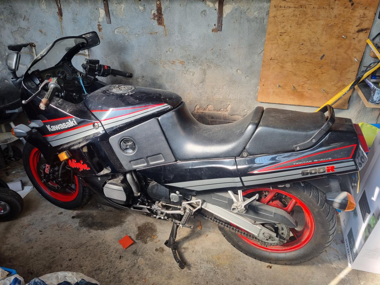Kawasaki ninja gpx600r