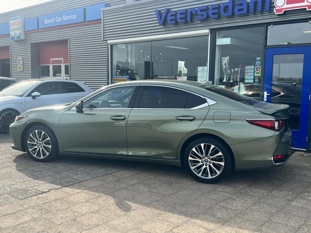 Lexus Es 300h luxury line , elektrisch panodak enz..