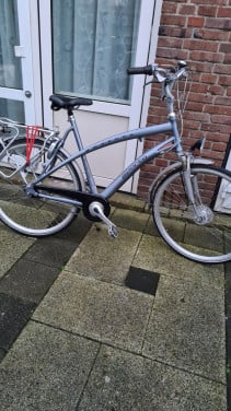 Dames fiets 28inch-met 7 versnellingen-Fr.maat 59cm-Nieuw slot