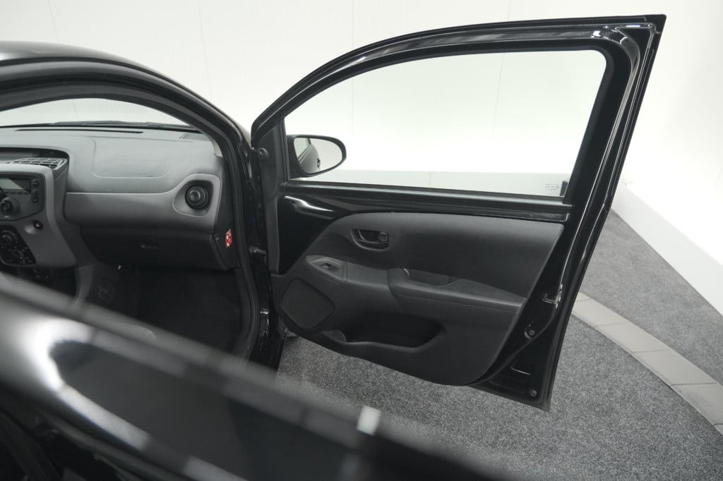 Peugeot 108 1.0 e-vti active | airco | bluetooth | elektrische ramen | 5 de