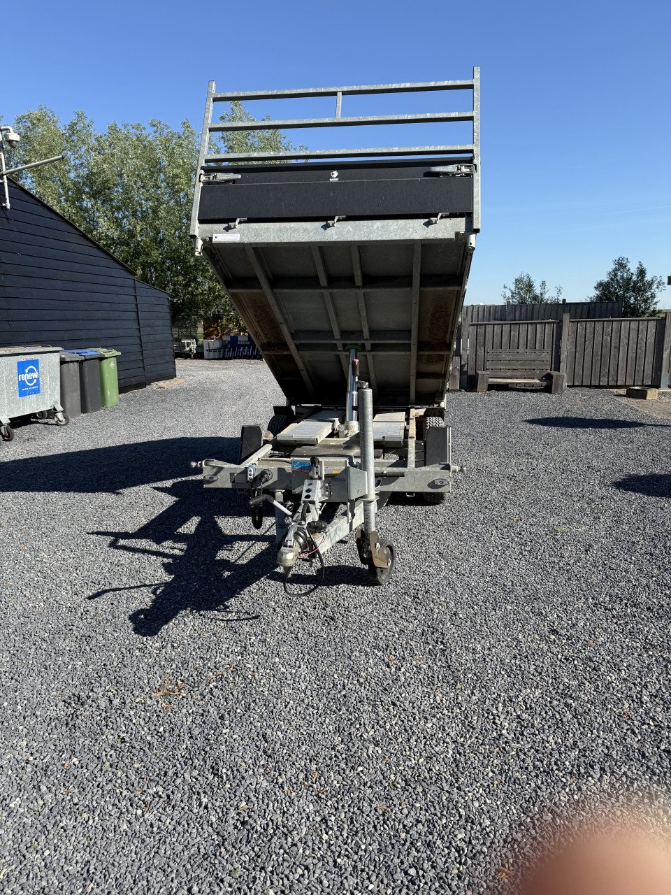 Hapert aanhangers