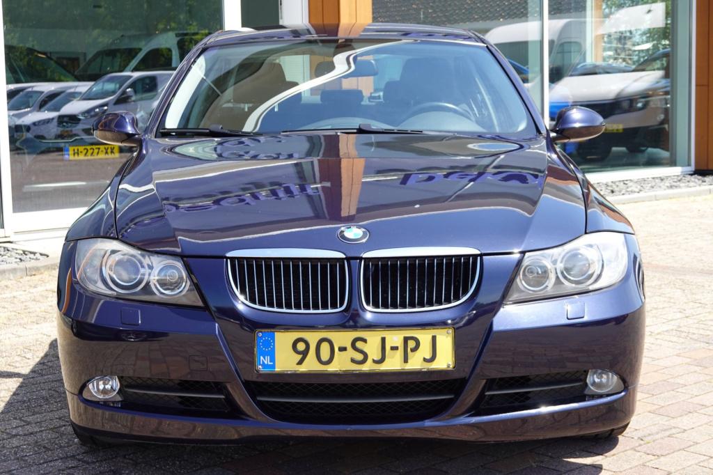 BMW 3-serie 325i high executive
