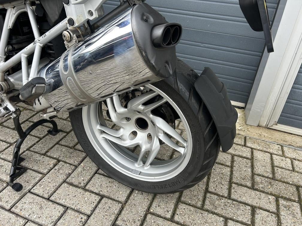 BMW R1200GS uit 2004, topkoffer, net onderhoud gehad, rijklaar €3795,-