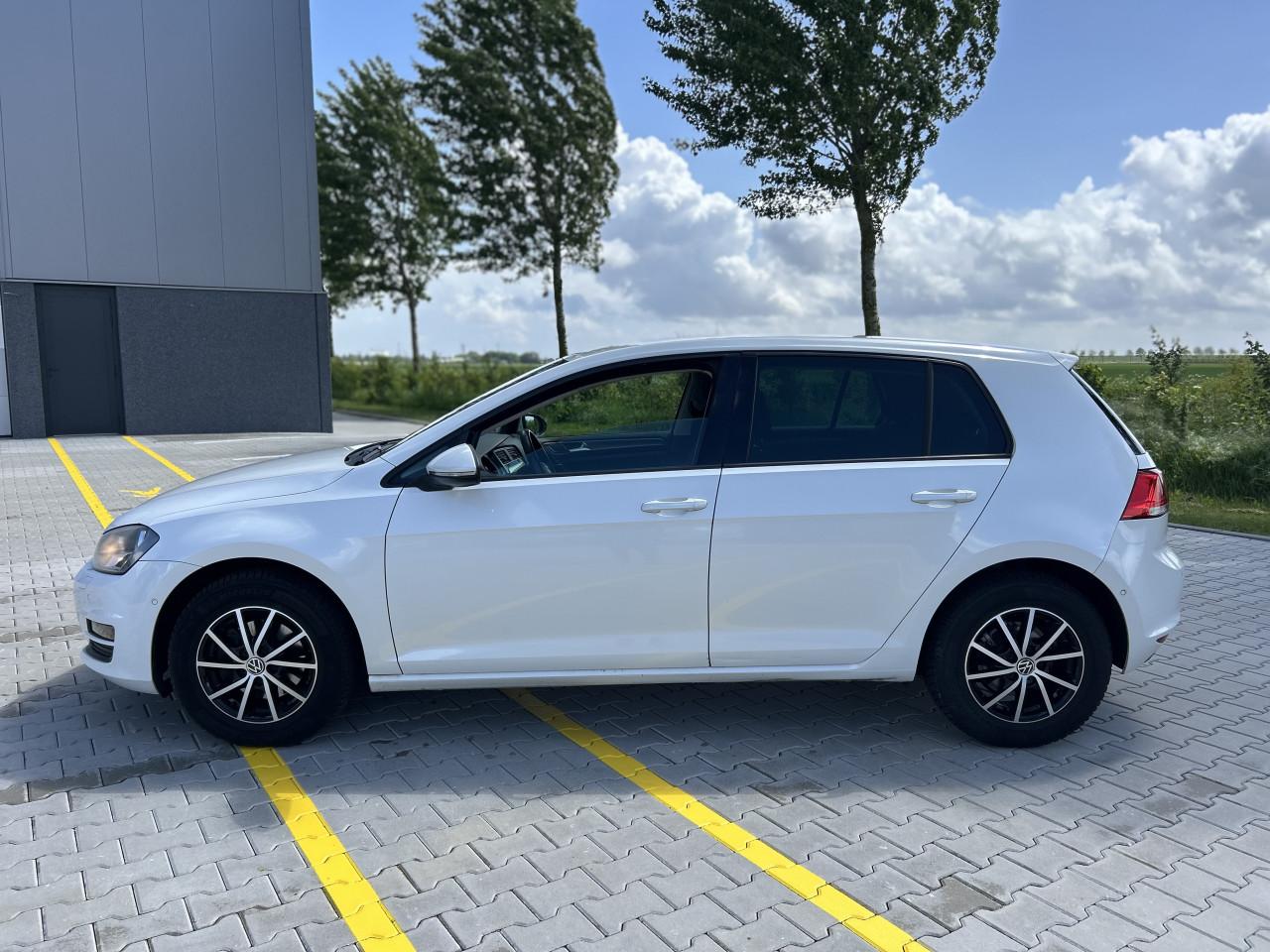 Volkswagen Golf 7 1.2 TSI Comfortline|CARPLAY|CRUISE CONTR|