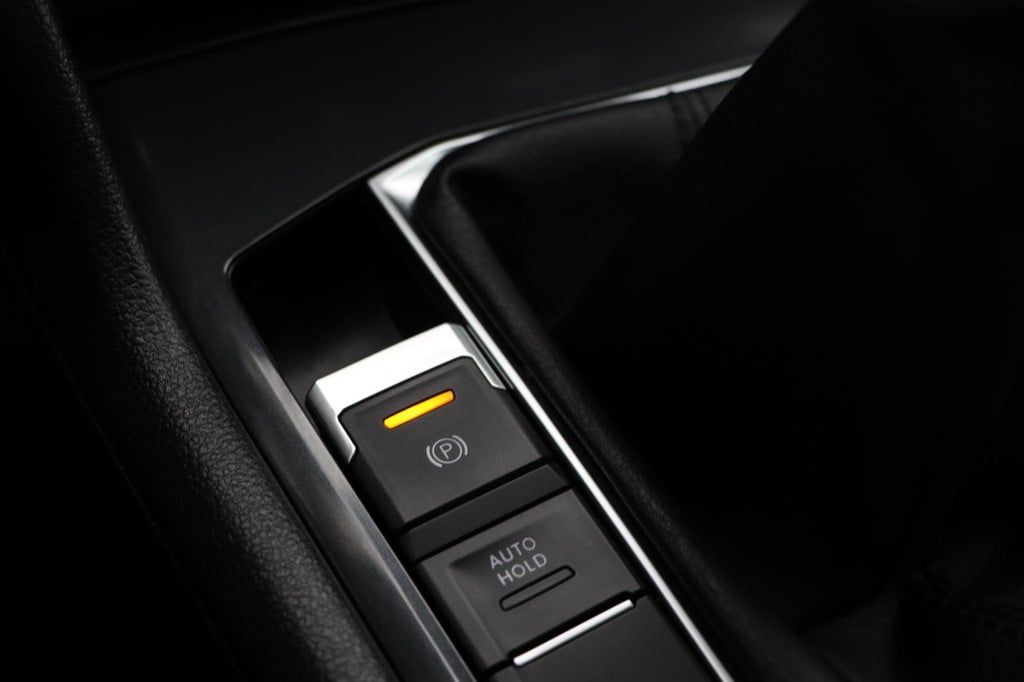 Volkswagen Tiguan 1.4 tsi connected series