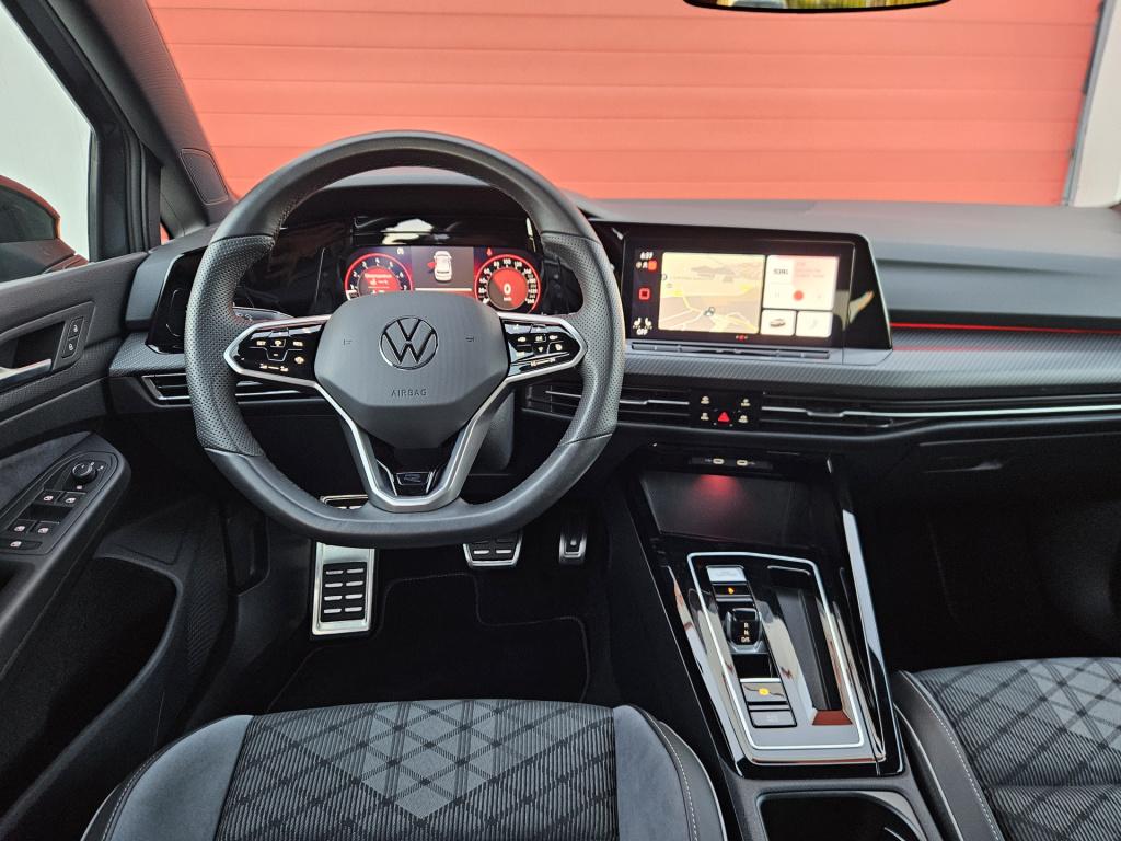 Volkswagen Golf 1.5 etsi r-line business | acc | stuur/stoel verw. rijklaar