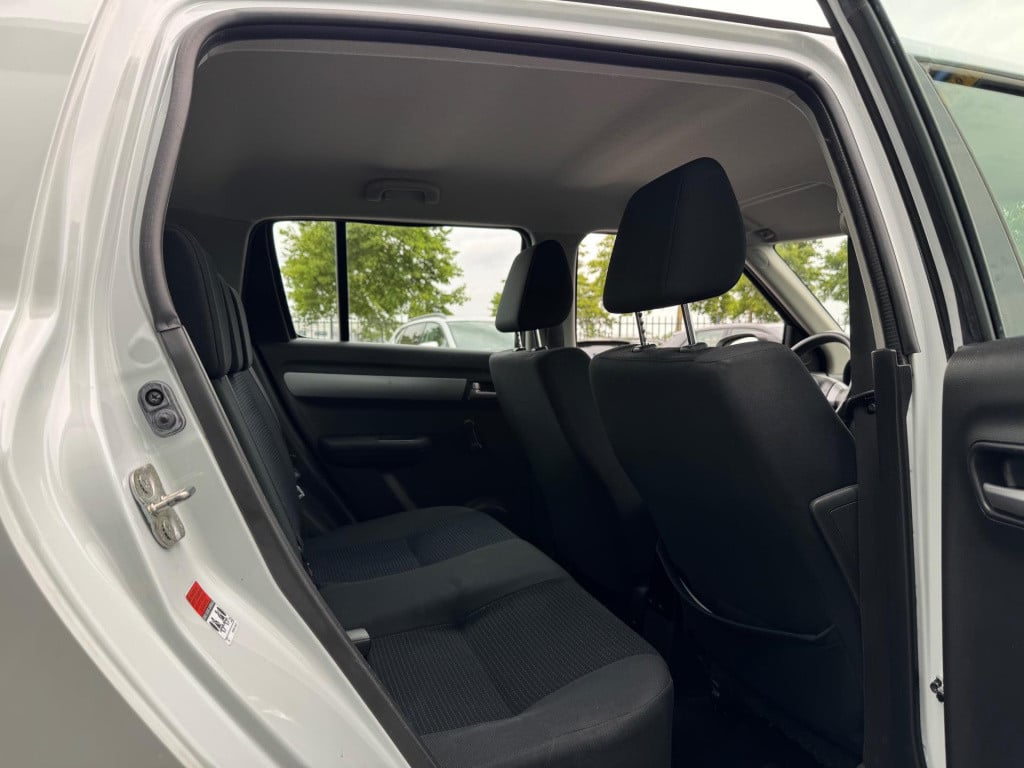 Suzuki Swift 1.3 exclusive* airco * 5drs * carplay