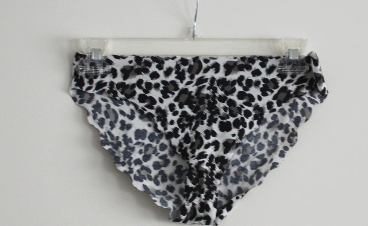 Nieuwe zwart met wit panterprint slip maat L