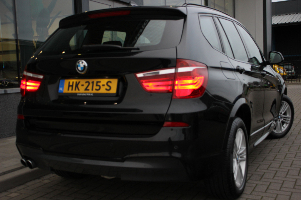 BMW X3 xdrive35i high executive m-sport | 306pk | panoramadak | afn. trekha