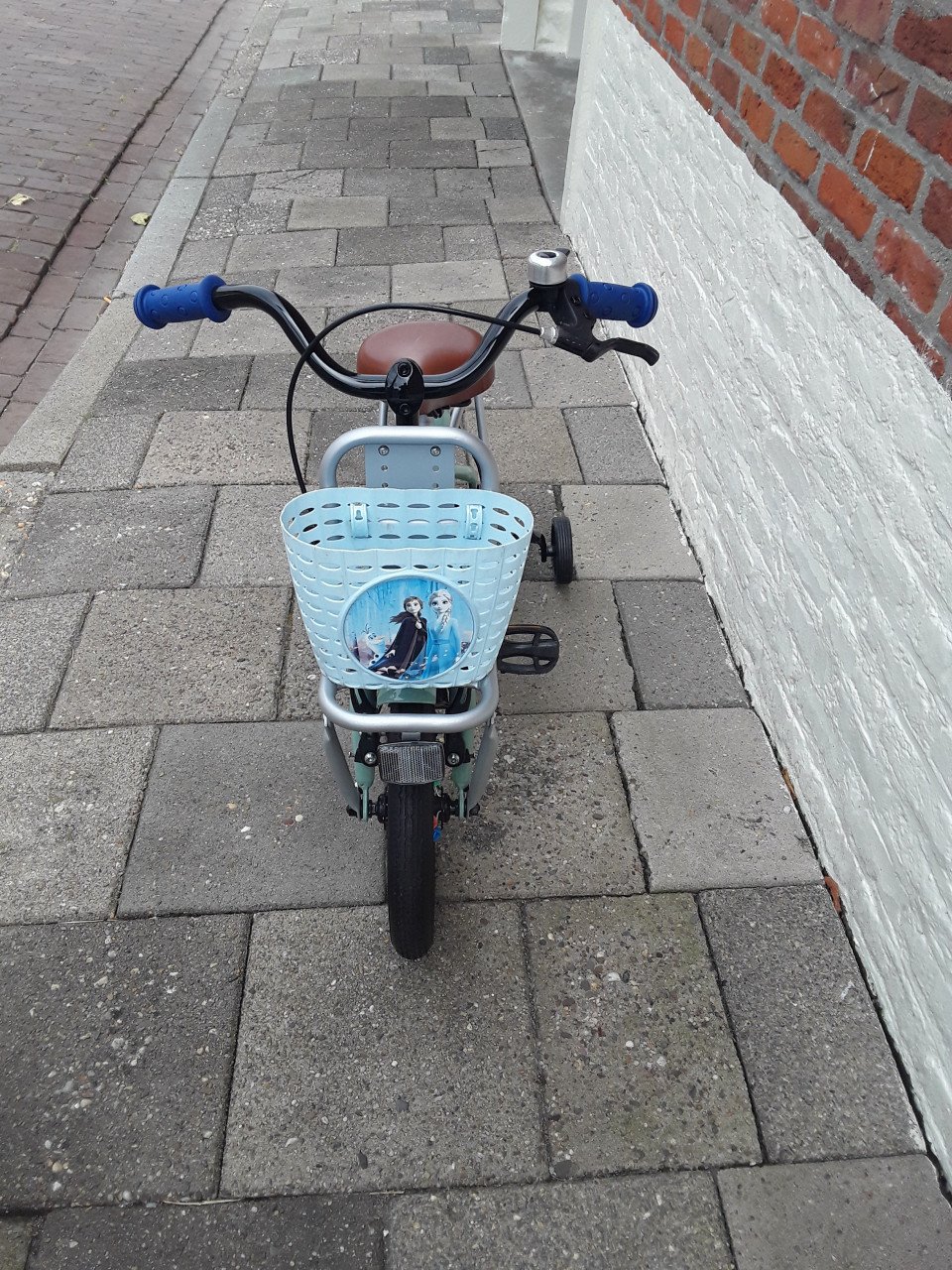Te koop een mooi zgan meisjes fietsje