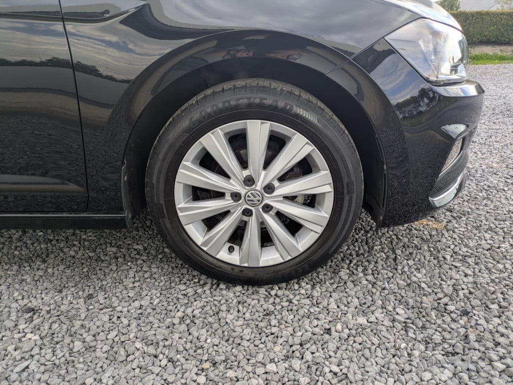 Volkswagen Polo 1.0 tsi highline | adaptieve cruise control | carplay | nav