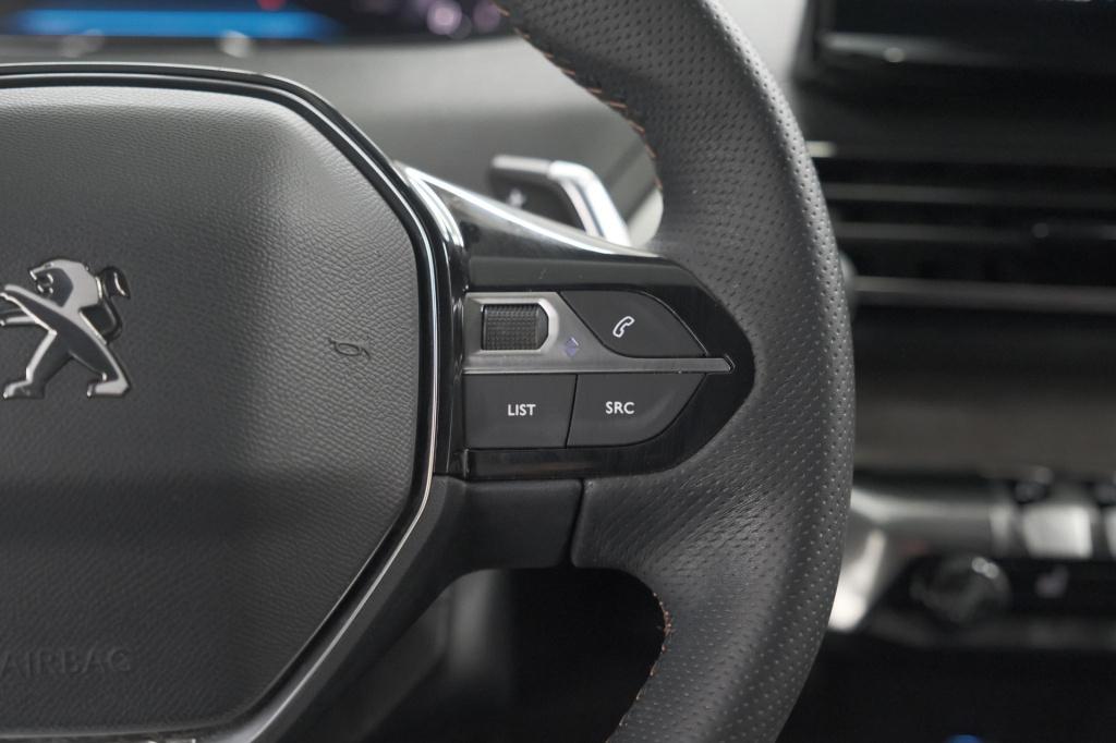 Peugeot 3008 puretech 130 eat8 gt | camera | dodehoekdetectie | adaptieve c