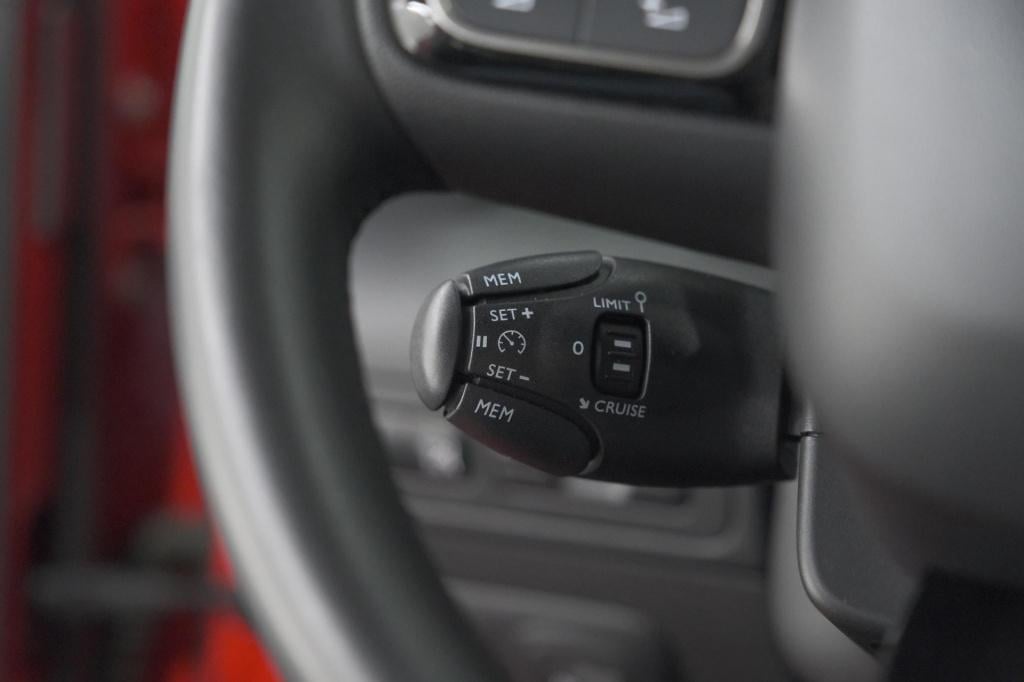 Citroen C3 Aircross puretech 82 feel | parkeersensoren | navigatie | cruise
