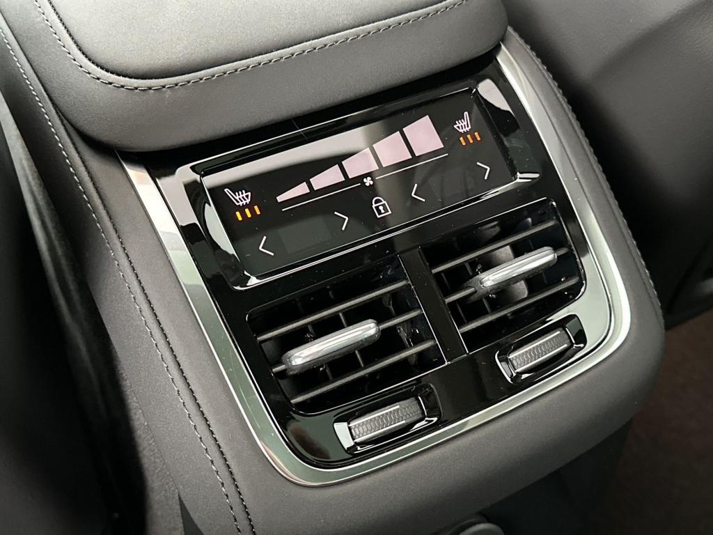 Volvo XC90 t8 awd gt ultra dark executive edition
