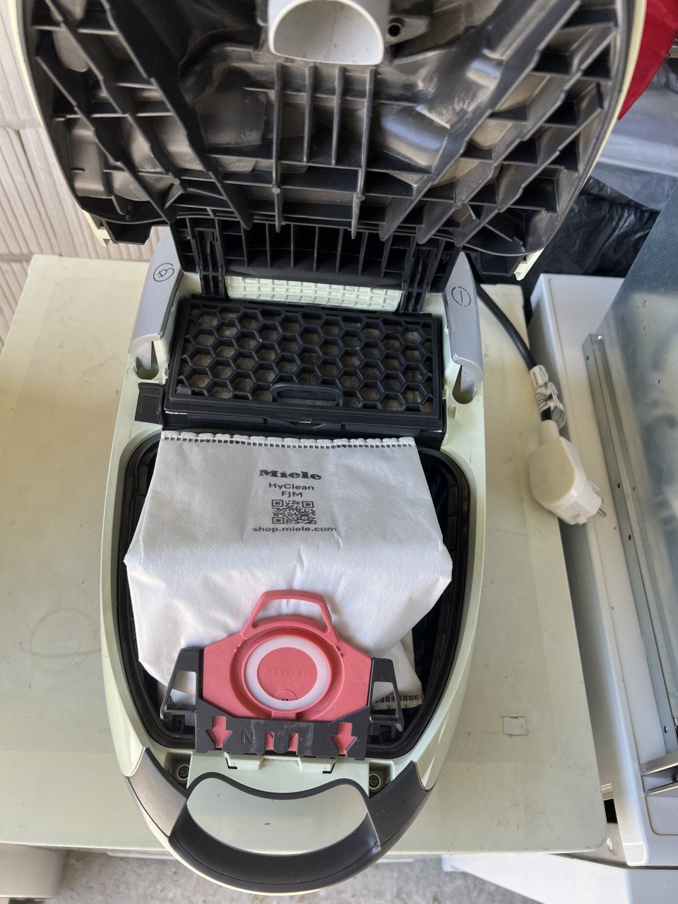 Miele Stofzuiger als nieuw en weinig gebruikt nieuwprijs €249,-