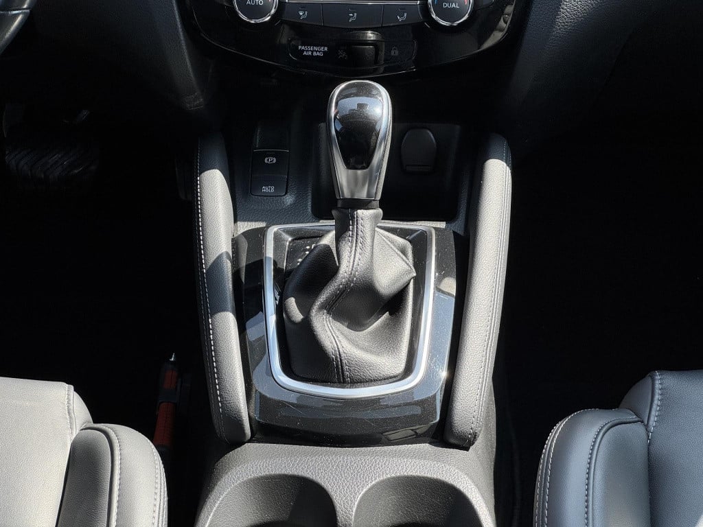 Nissan Qashqai 1.3 dig-t premium edition automaat | panoramadak | nappa led