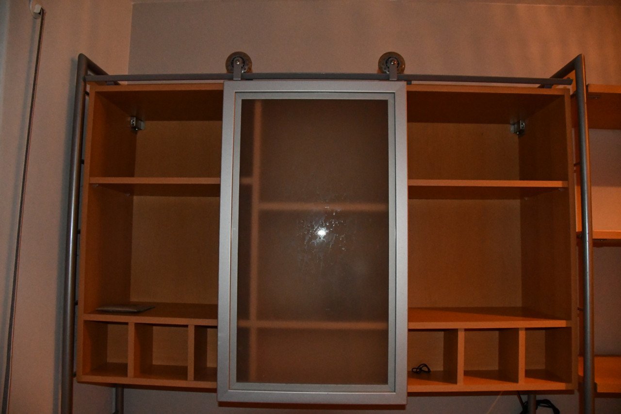 Bureau tienerkamer, kledingkast