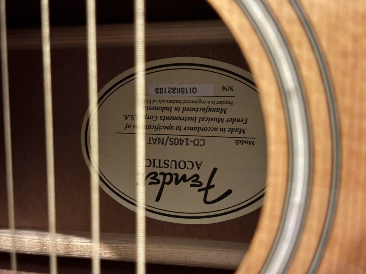 Gitaar Fender acoustic model: CD140S