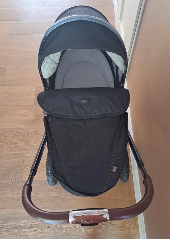 TE KOOP: Silver Cross Surf 2 Henley Edition.