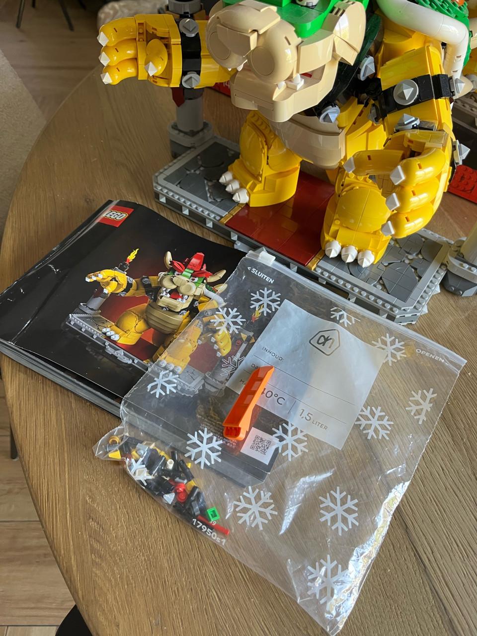 Lego bowser 71411