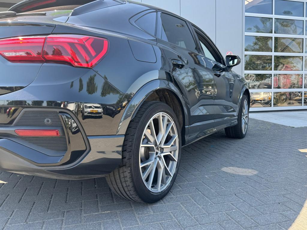Audi Q3 sportback 35 tfsi s-line 3x * panoramadak * lederen sportstoelen * 