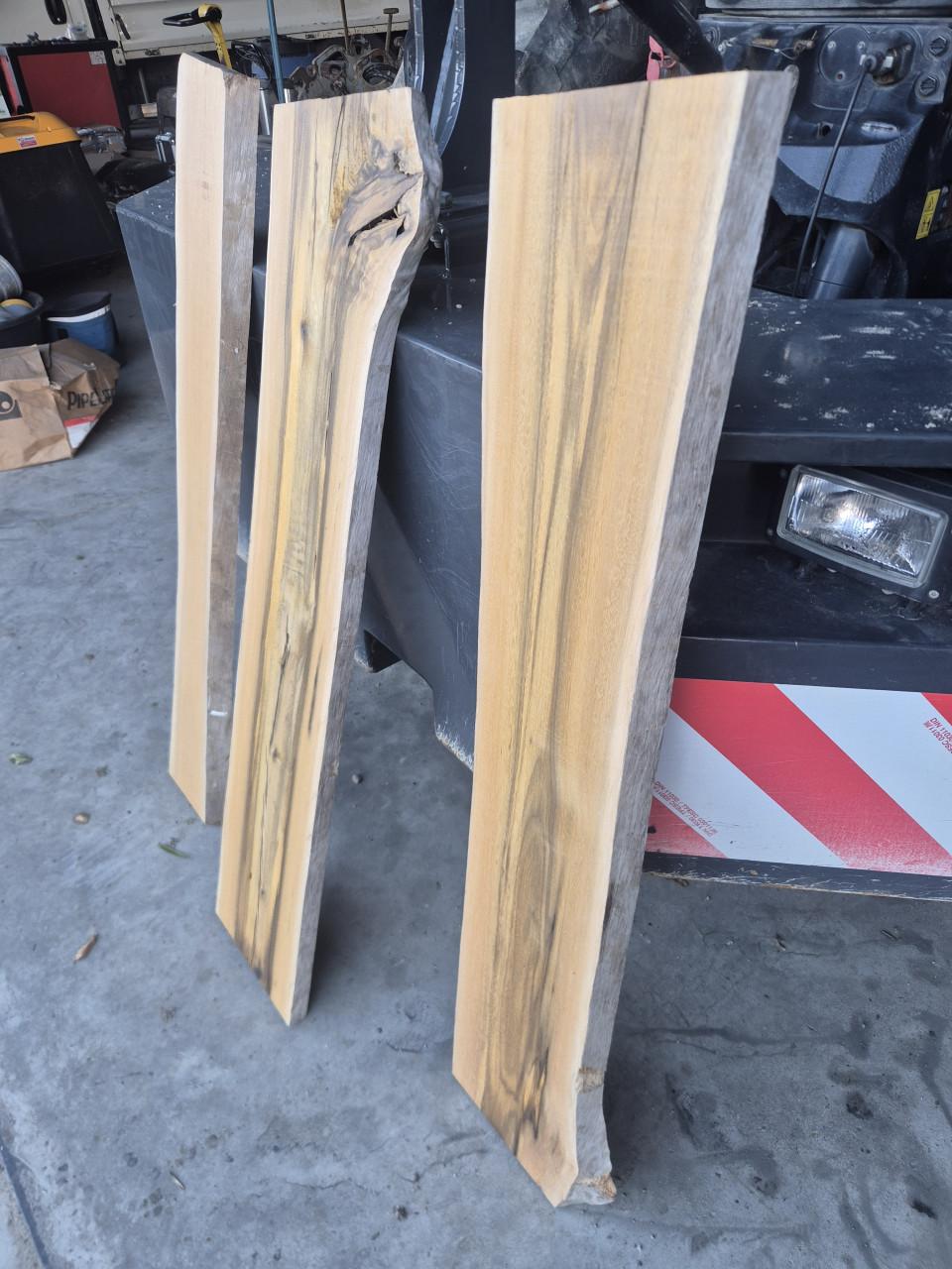 Basralocus planken vensterbanken