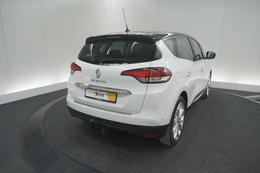 Renault Scenic tce 140 intens | trekhaak | camera | dodehoekdetectie | navi