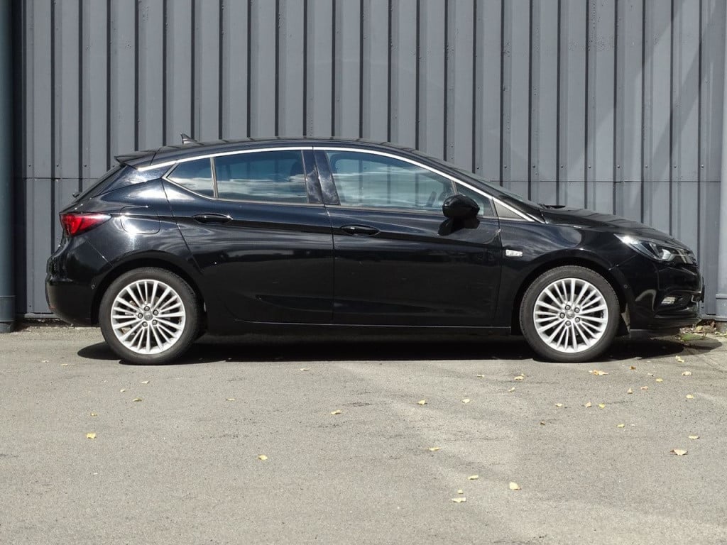 Opel Astra 1.4 innovation stoel-&stuurverwarming | massage stoel | navi