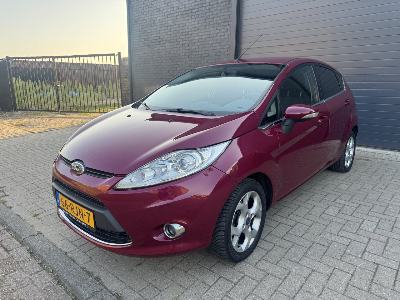 Ford Fiesta 1.25 44KW Titanium 5DRS 2011  Airco Apk Cruise Nap
