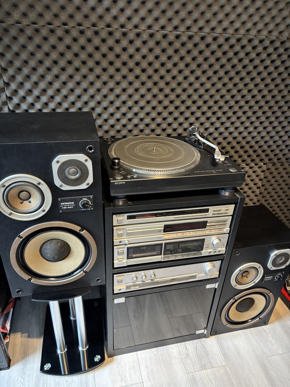 Stereo set