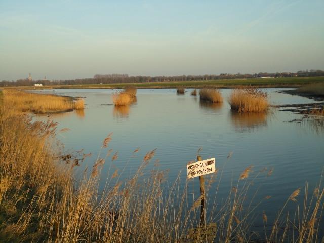 Hengelsport in een mooi karper gebied bij Karpervisserij Koudekerke €17,50