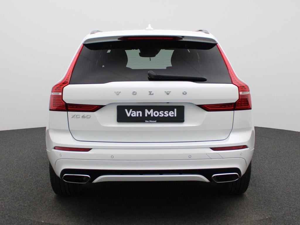 Volvo XC60 t6 recharge geartronic r-design automaat | panorama dak | naviga