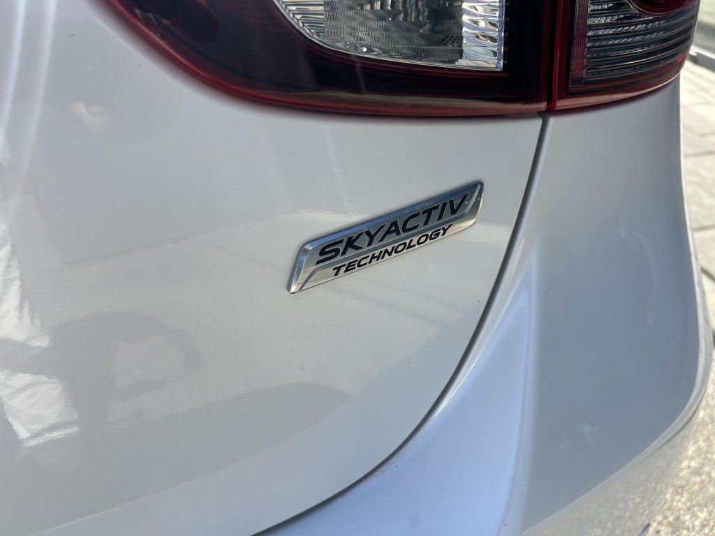 Mazda 2 1.5 skyactiv-g skylease gt