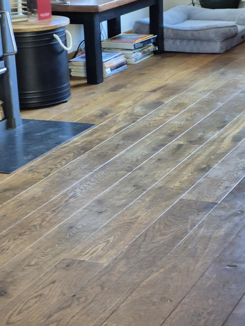 Hardhouten vloer 33 vierkante meter