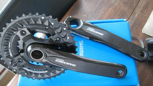 NIEUW DEORE CRANCKSTEL EN SHIFTER EN VOOR DERALEUR EN KETTINGBLAD