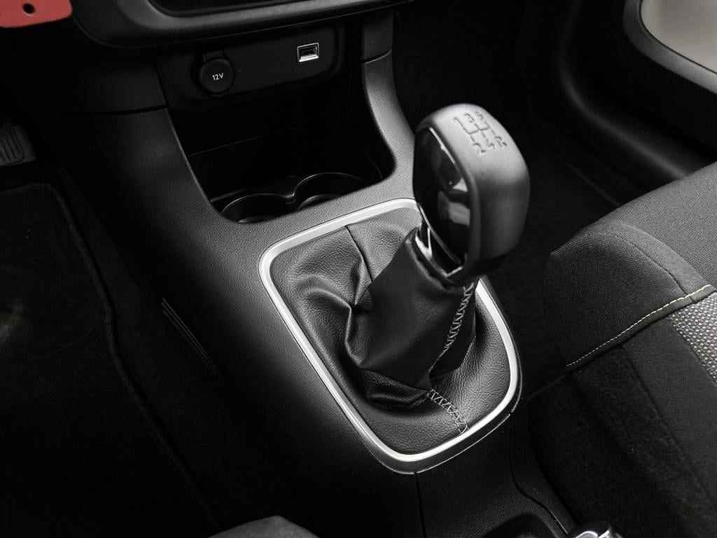 Citroen C3 83pk shine | rijklaar | achteruitrijcamera | navigatie | 17"lmv 