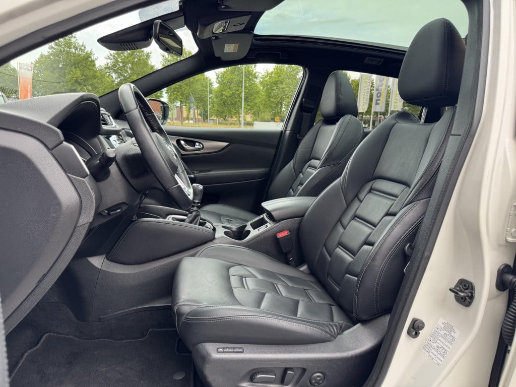 Nissan Qashqai 1.3 dig-t tekna + | trekhaak | panoramadak | nappa leder | a