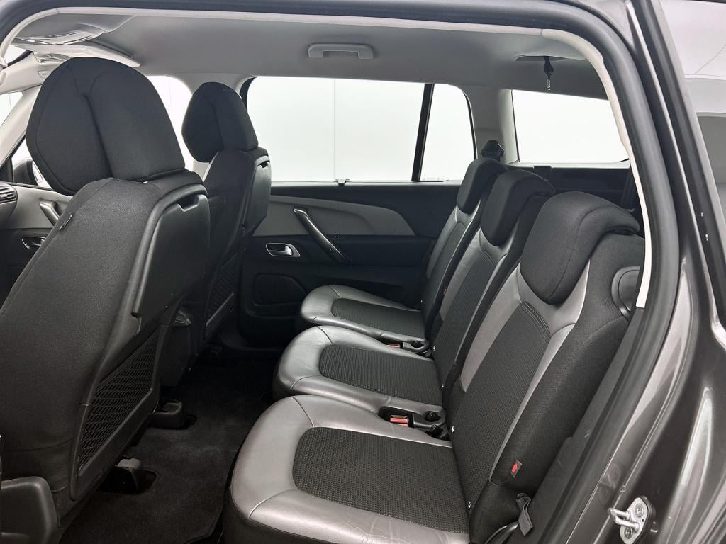 Citroen Grand C4 Picasso 130pk feel | rijklaar | trekhaak | elek. achterkle