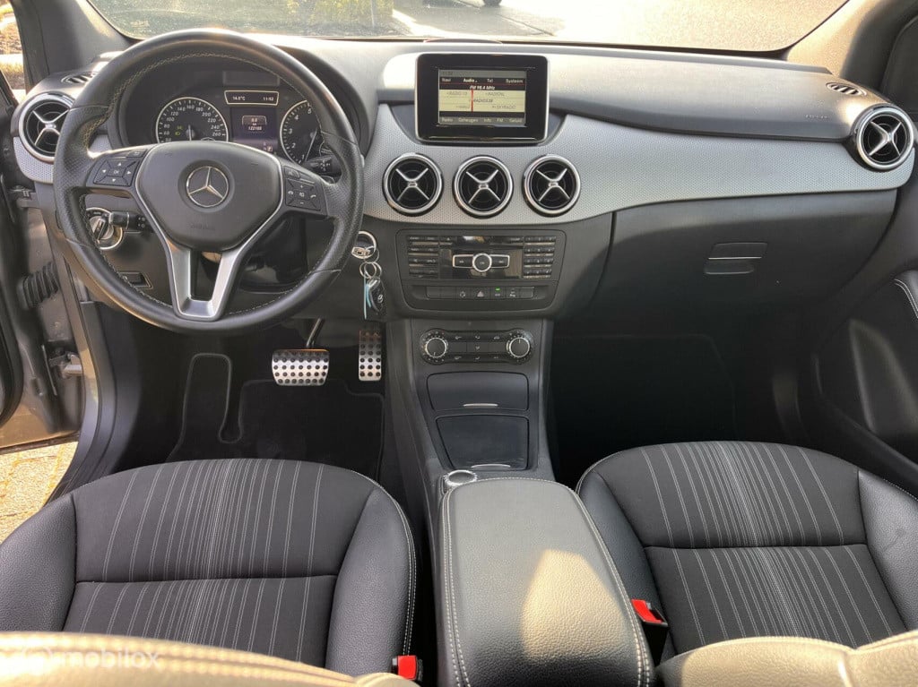 Mercedes-Benz B-Klasse 180 ambition