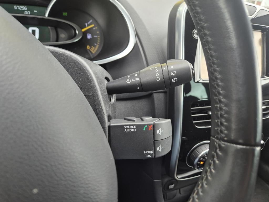 Renault Clio tce 90 limited climate control, navigatie, bluetooth, trekhaak