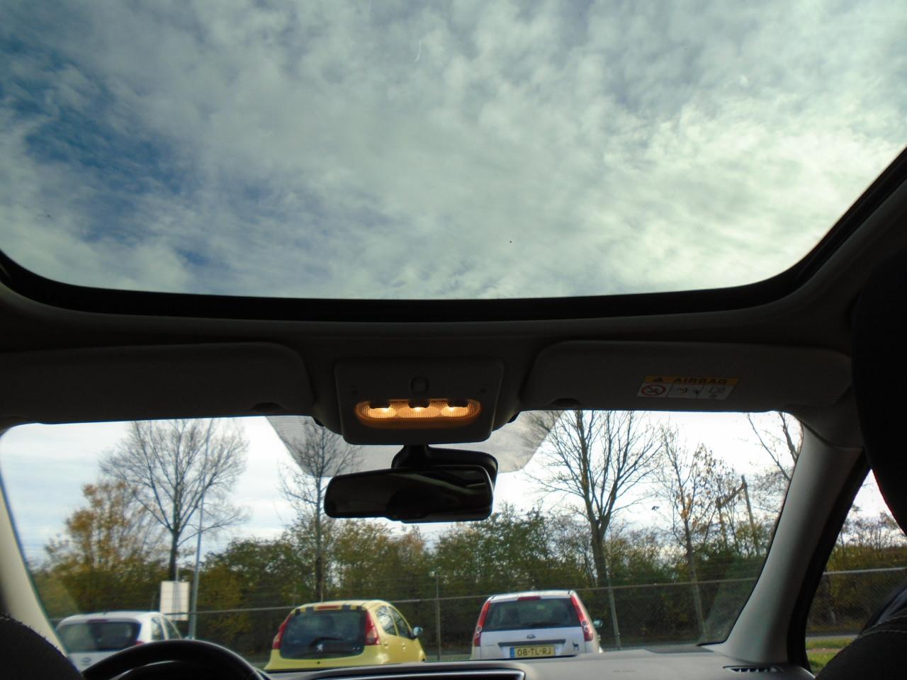 Nissan Qashqai 1.2 Connect