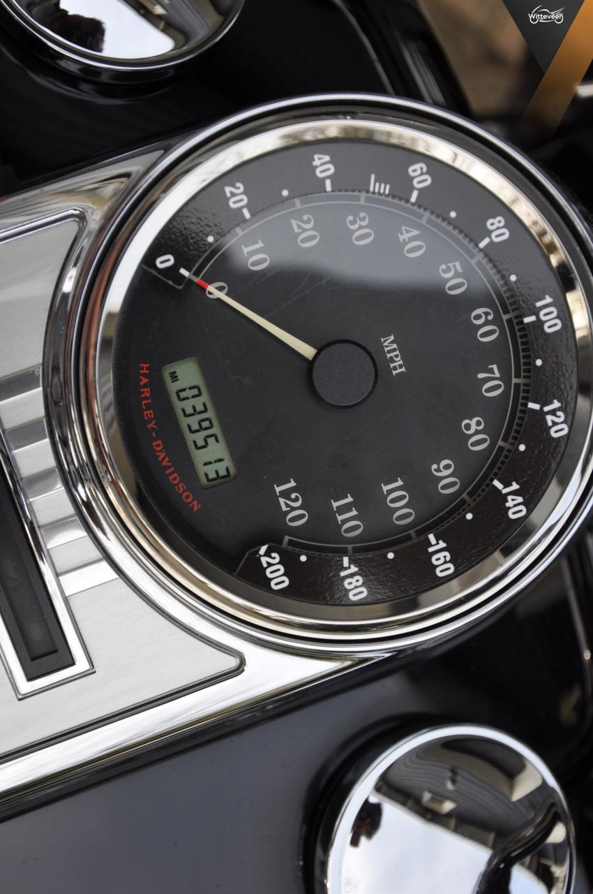 Harley Davidson FLHRC Road King Classic 96 Rushmore, nette motor!